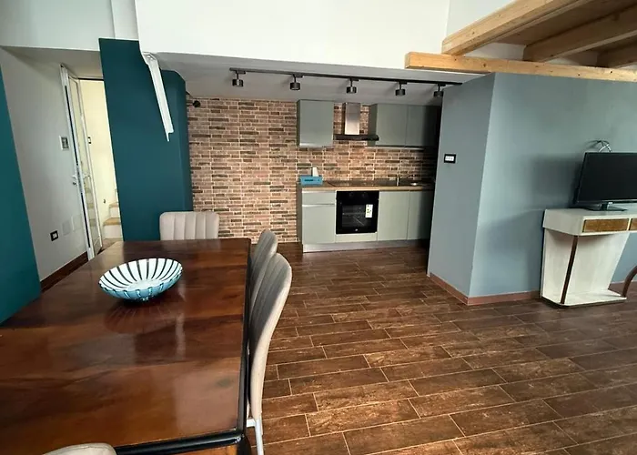 Alena Pensión Matino